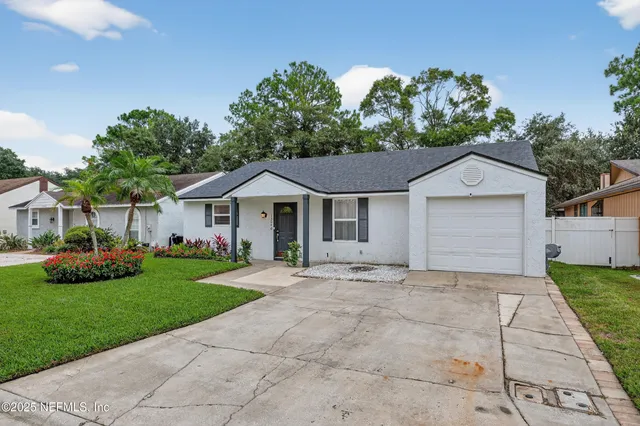 $540,000 | 13046 Twin Pines Circle South, Jacksonville, FL 32246