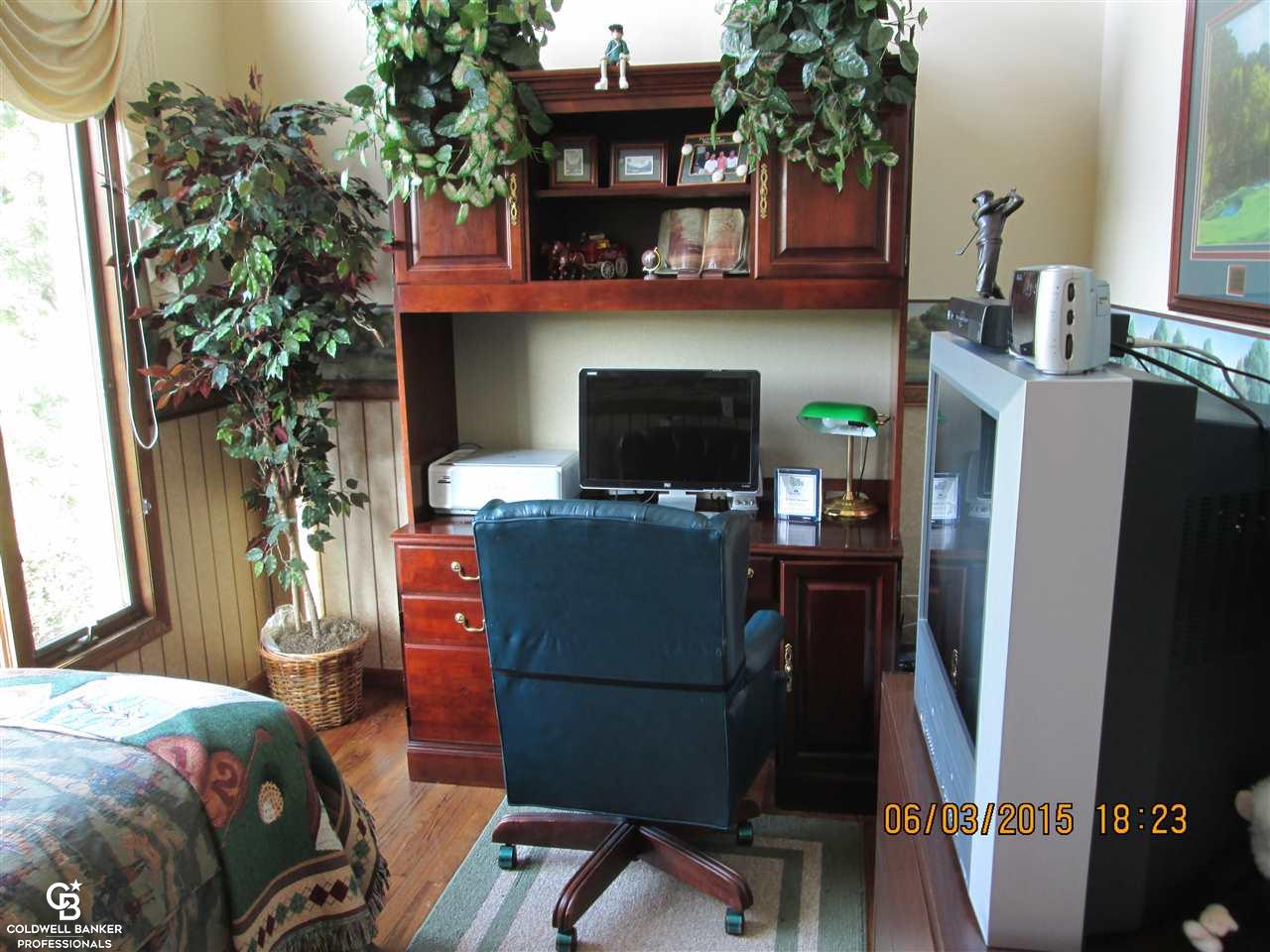 8393 Frith Road Columbus, MI 48063 - Photo 44 of 98