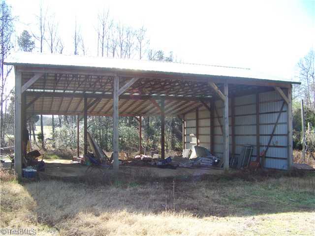 4709 Endwell Road Gibsonville, NC 27249 - Photo 12 of 12 Shop/Service Bay(s).