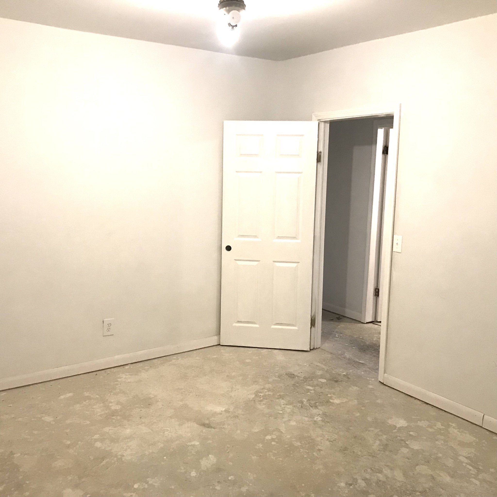 165 Ben Johnson Road Pulaski, TN 38478 - Photo 16 of 33 an empty room with an entryway