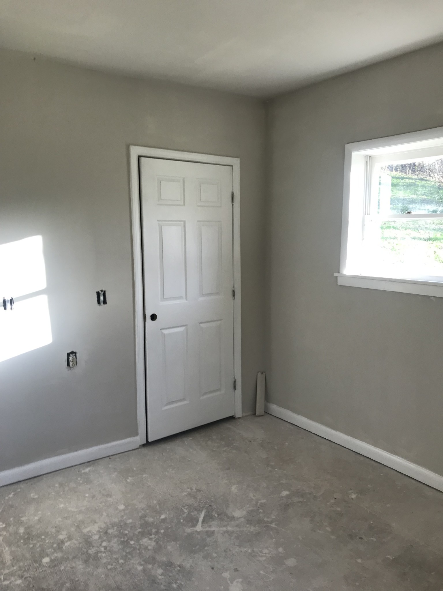 165 Ben Johnson Road Pulaski, TN 38478 - Photo 25 of 33 an empty room with windows
