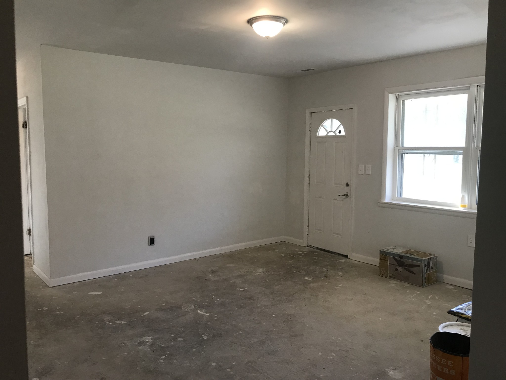 165 Ben Johnson Road Pulaski, TN 38478 - Photo 6 of 33 an empty room with windows