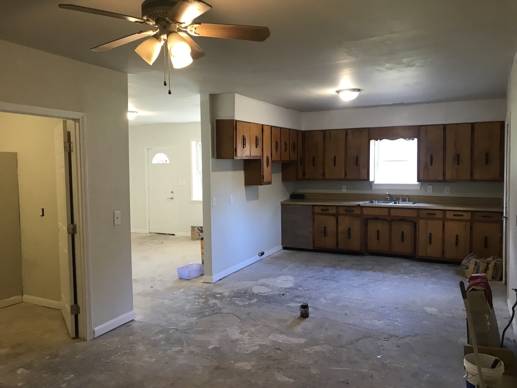 165 Ben Johnson Road Pulaski, TN 38478 - Photo 9 of 33 a kitchen with stainless steel appliances a sink cabinets and refrigerator