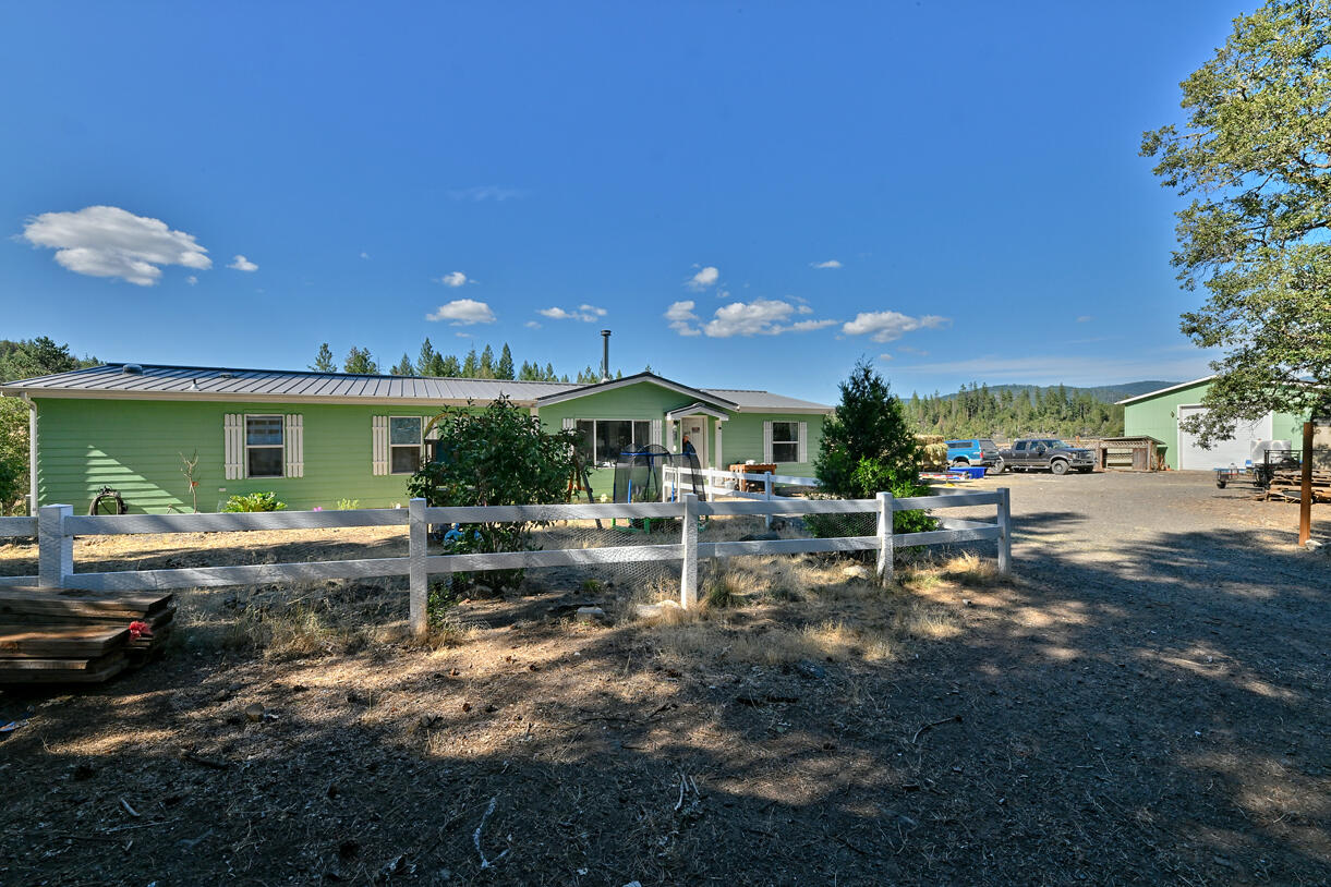 13388 Butte Falls Highway Eagle Point, OR 97524 - Photo 51 of 52 DSC_9276