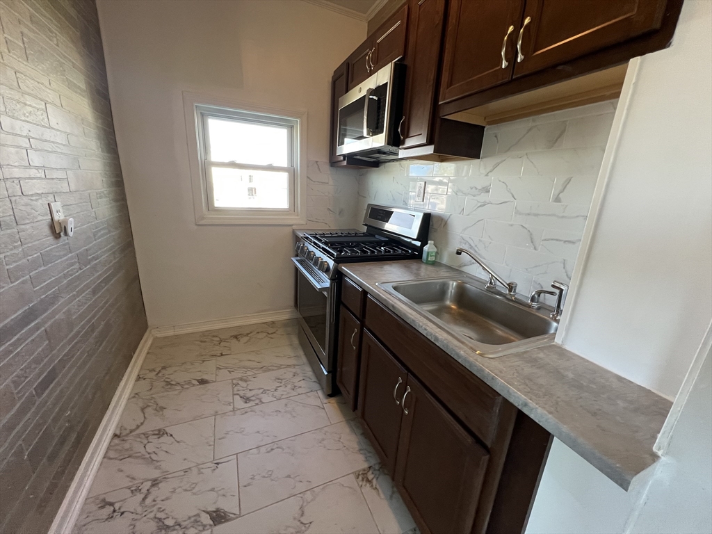 109 Walker Street, Unit 2 Fall River, MA 02723 - Photo 3 of 14
