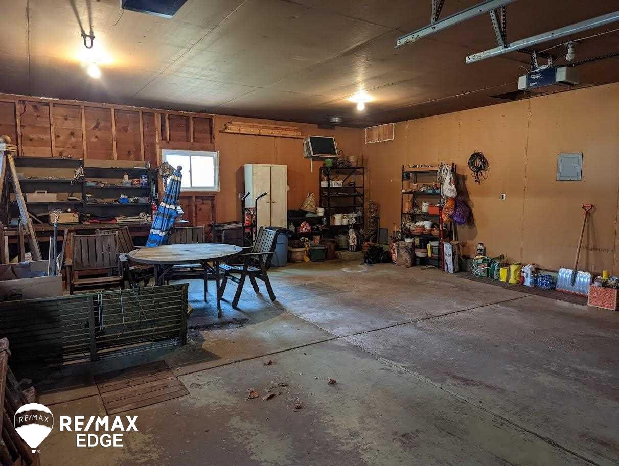10036 North Linden Road Clio, MI 48420 - Photo 25 of 30 50069530-24.JPG