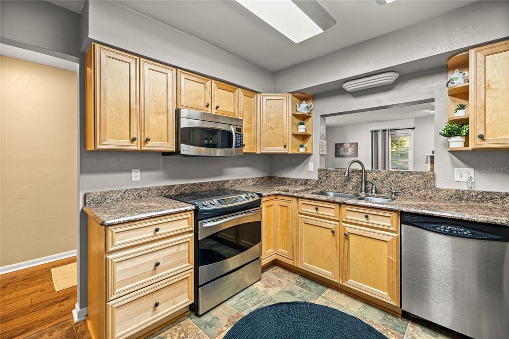 20949 Southwest 81st Loop Dunnellon, FL 34431 - Photo 25 of 60 Gallery Image 25