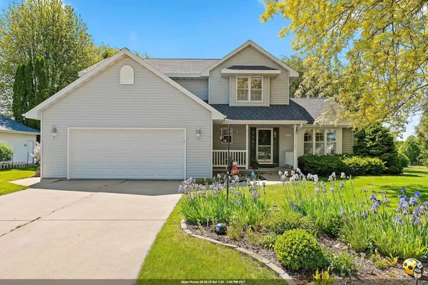 $439,900 | 2038 Emerald Drive, Green Bay, WI 54311