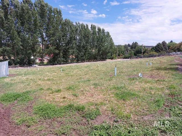 $134,900 | 2663 South 1050 East, Hagerman, ID 83332