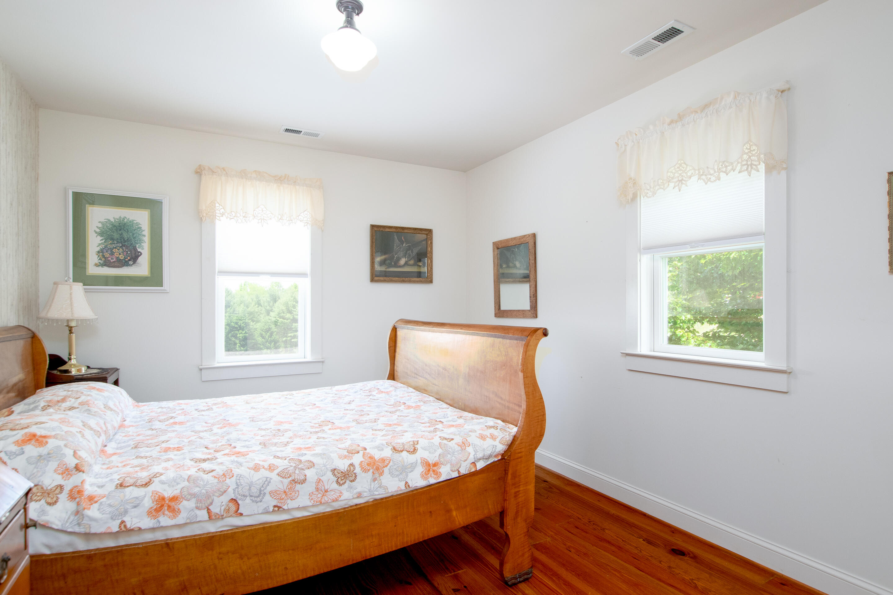 3177 Windsong Road Hiwassee, VA 24347 - Photo 18 of 72 3177-Windsong-Rd-Allisonia-Interior-19