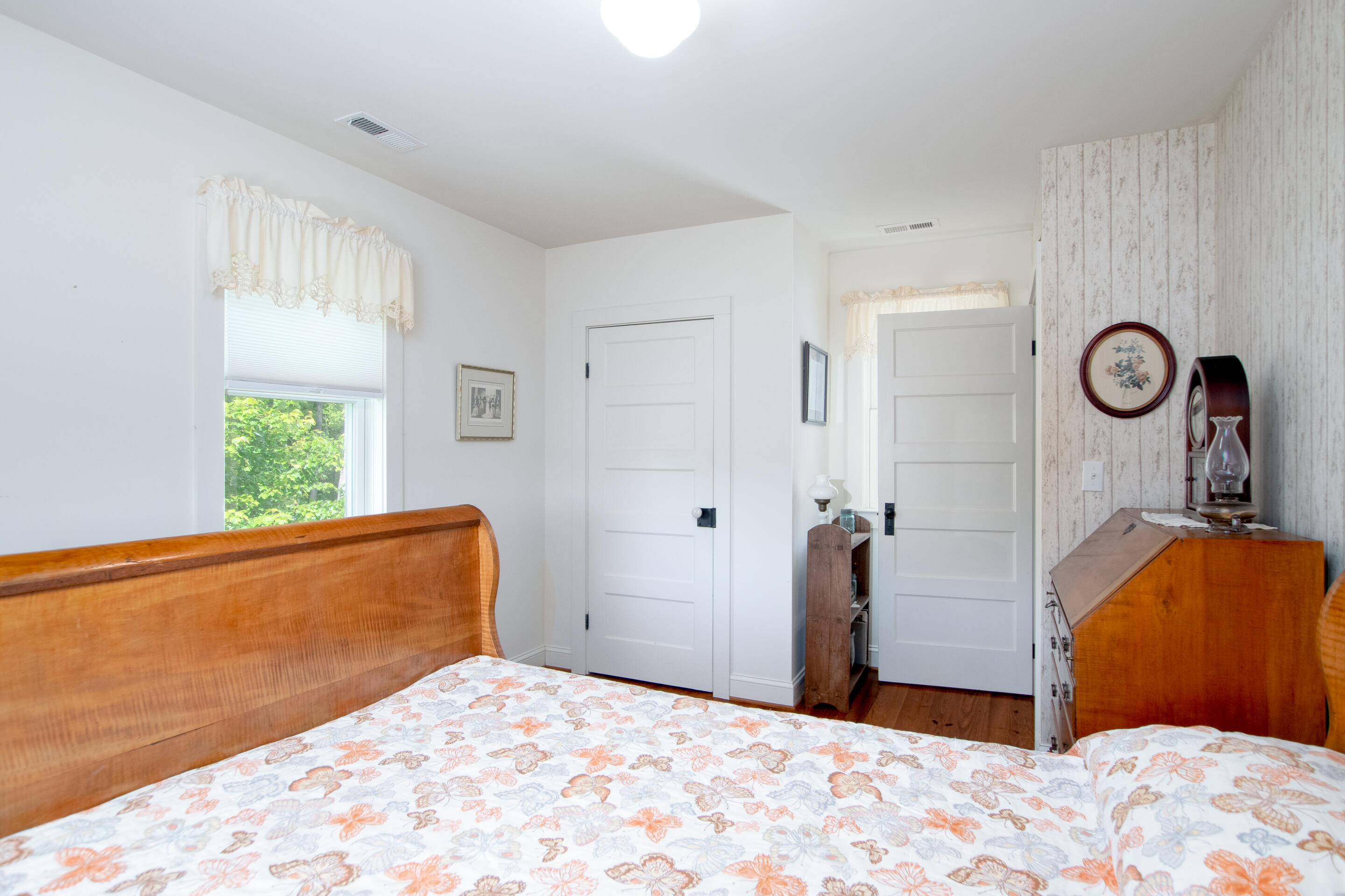 3177 Windsong Road Hiwassee, VA 24347 - Photo 19 of 72 3177-Windsong-Rd-Allisonia-Interior-20