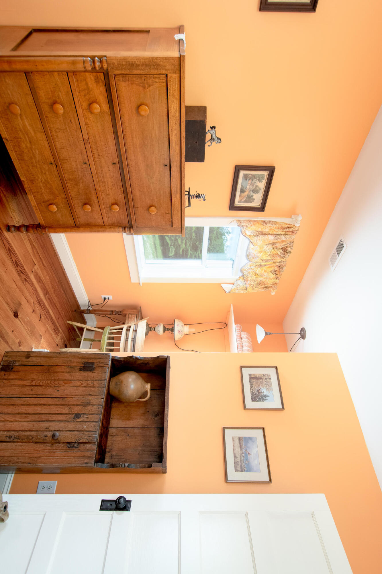 3177 Windsong Road Hiwassee, VA 24347 - Photo 20 of 72 3177-Windsong-Rd-Allisonia-Interior-23