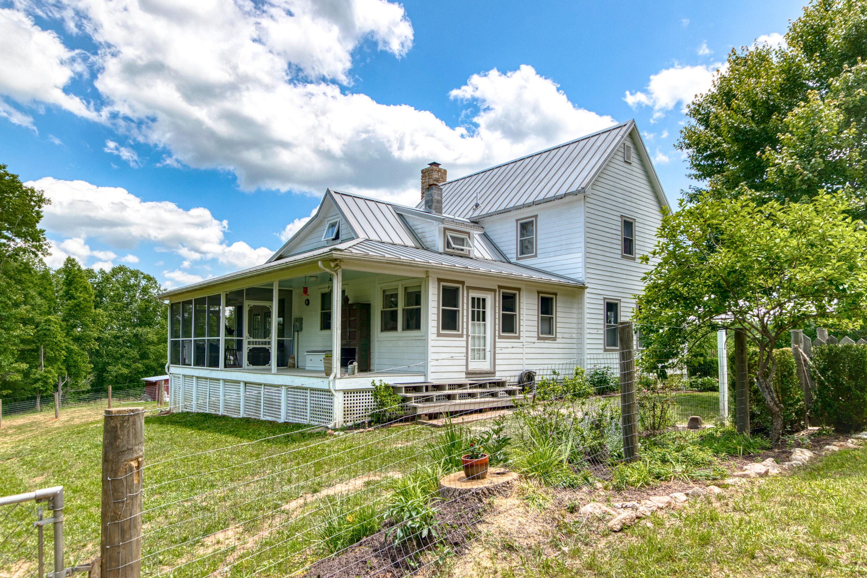 3177 Windsong Road Hiwassee, VA 24347 - Photo 23 of 72 3177-Windsong-Rd-Allisonia_53-53