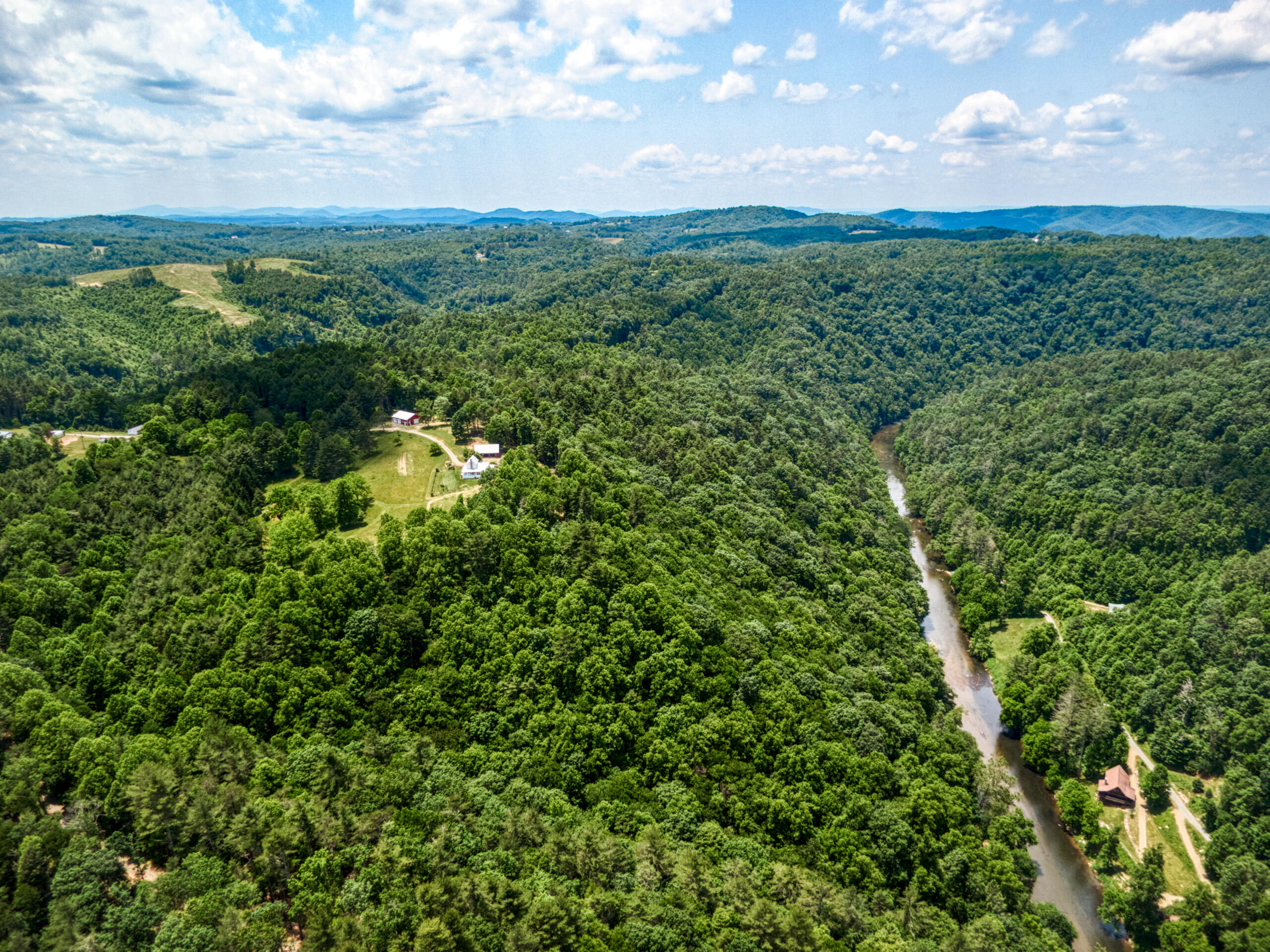 3177 Windsong Road Hiwassee, VA 24347 - Photo 40 of 72 3177-Windsong-Rd-Allisonia_3-3