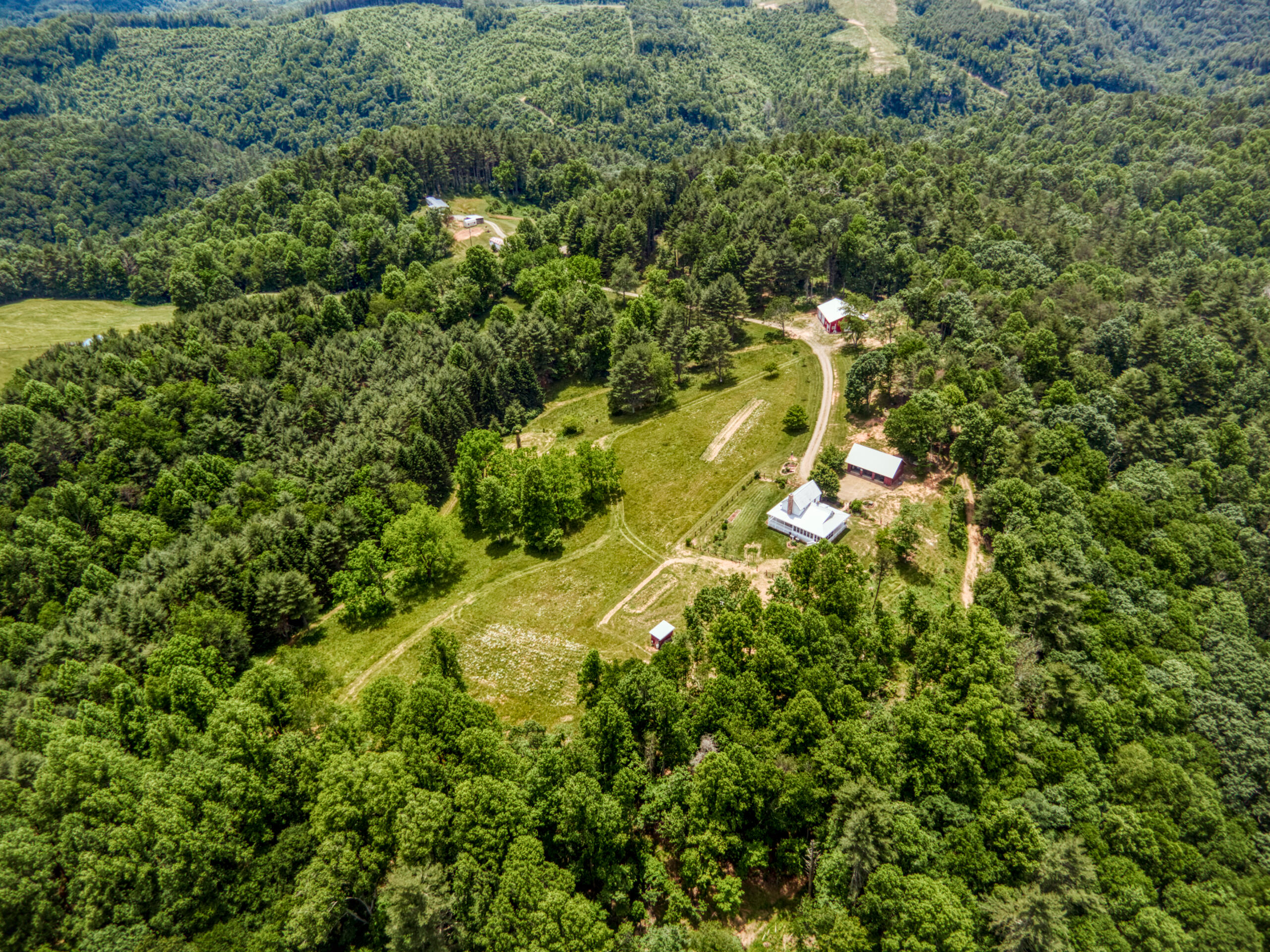 3177 Windsong Road Hiwassee, VA 24347 - Photo 48 of 72 3177-Windsong-Rd-Allisonia_11-11
