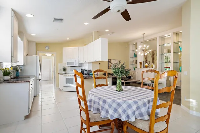 $525,000 | 8991 Southeast Eldorado Way, Hobe Sound, FL 33455