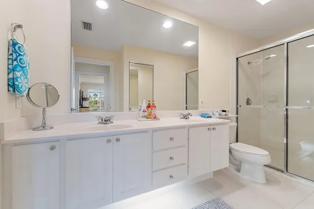 $525,000 | 8991 Southeast Eldorado Way, Hobe Sound, FL 33455