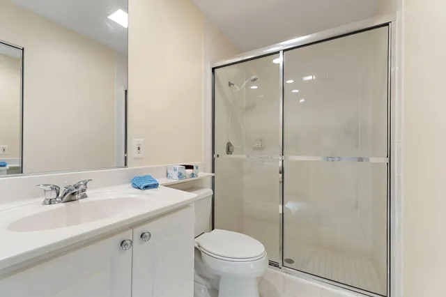 $525,000 | 8991 Southeast Eldorado Way, Hobe Sound, FL 33455