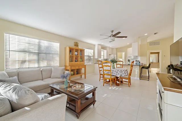 $525,000 | 8991 Southeast Eldorado Way, Hobe Sound, FL 33455