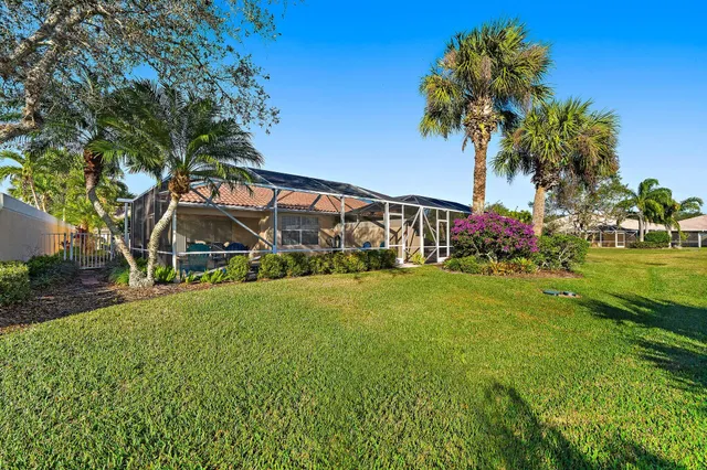 $525,000 | 8991 Southeast Eldorado Way, Hobe Sound, FL 33455
