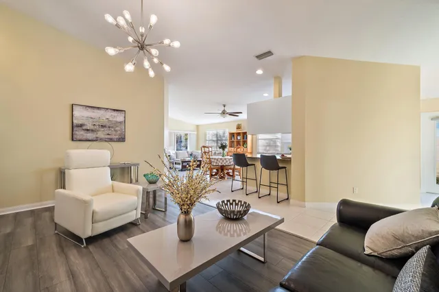 $525,000 | 8991 Southeast Eldorado Way, Hobe Sound, FL 33455