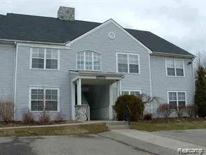 $190,000 | 12342 St Andrews Way, Unit 75, Fenton, MI 48430