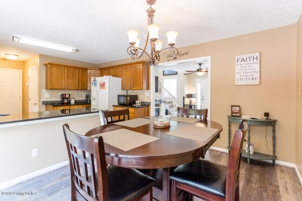7227 Quindero Run Road Louisville, KY 40228 - Photo 7 of 31 7227 Quindero Run Road-28