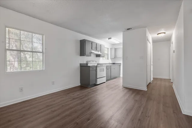 $629,000 | 851 Maple Street, Unit 8, Chattahoochee, FL 32324