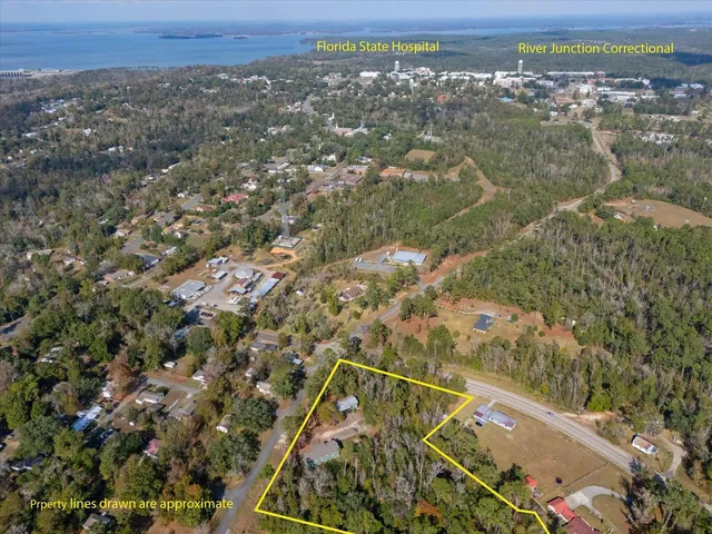 $629,000 | 851 Maple Street, Unit 8, Chattahoochee, FL 32324