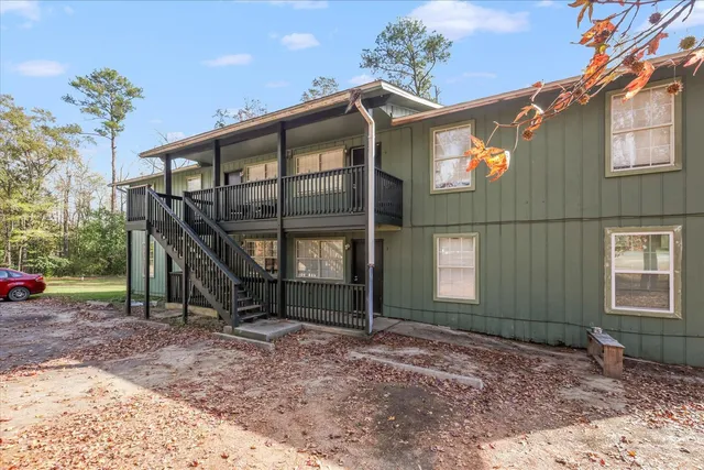 $629,000 | 851 Maple Street, Unit 8, Chattahoochee, FL 32324