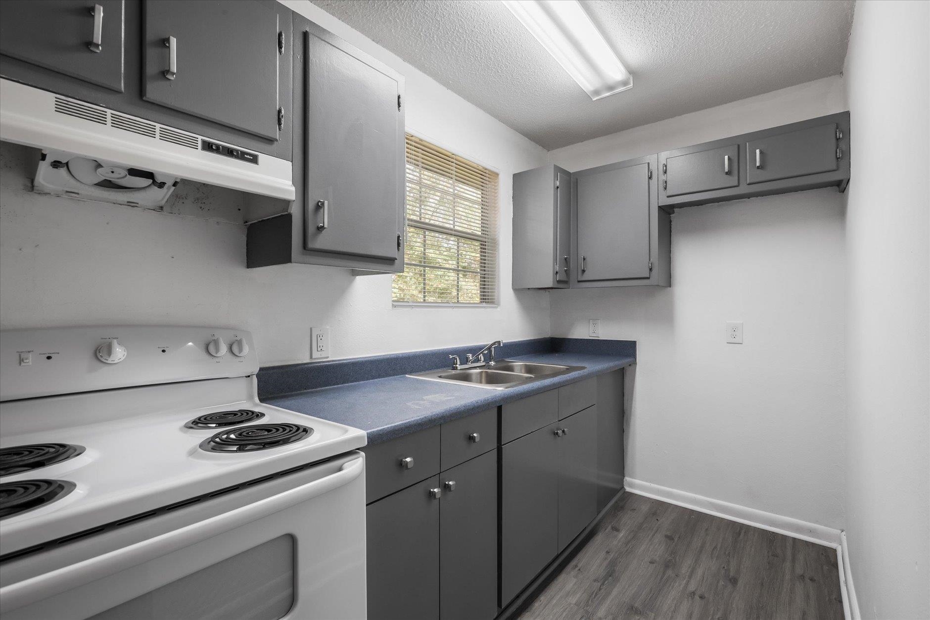 851 Maple Street, Unit 8 Chattahoochee, FL 32324 - Photo 10 of 27