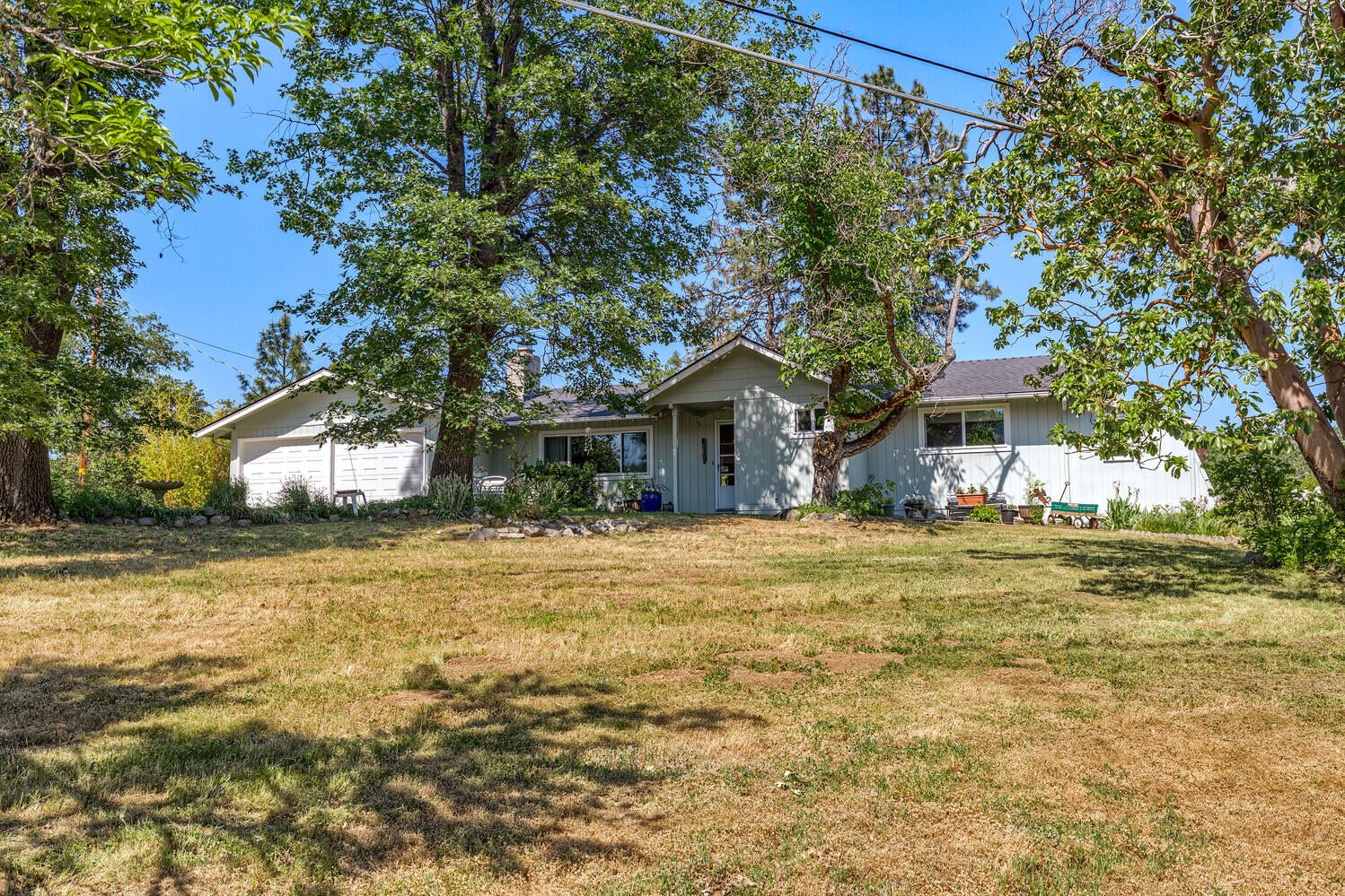 5072 Old Stage Road Central Point, OR 97502 - Photo 9 of 48 06_OSR_6_mls