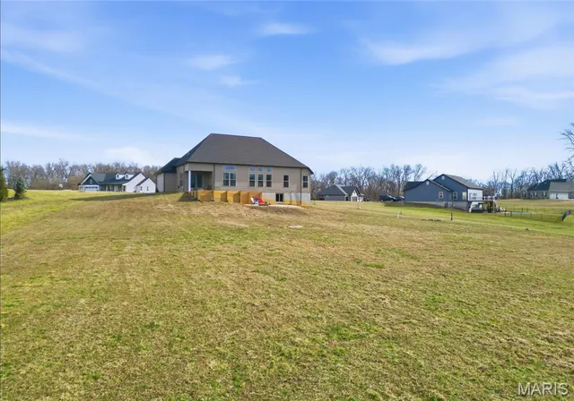 $580,000 | 136 Eagle Frk Drive, Moscow Mills, MO 63362