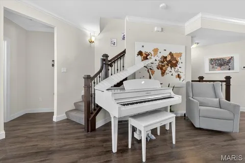 $595,000 | 8002 Townes Way, St. Louis, MO 63117