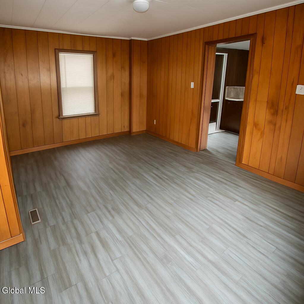 5 Spring Street St. Johnsville, NY 13452 - Photo 4 of 16 5