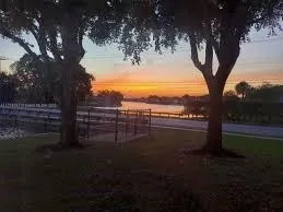 a view of a tennis court