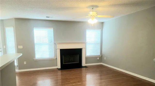 $1,800 | 599 Fox Creek Crossing, Woodstock, GA 30188