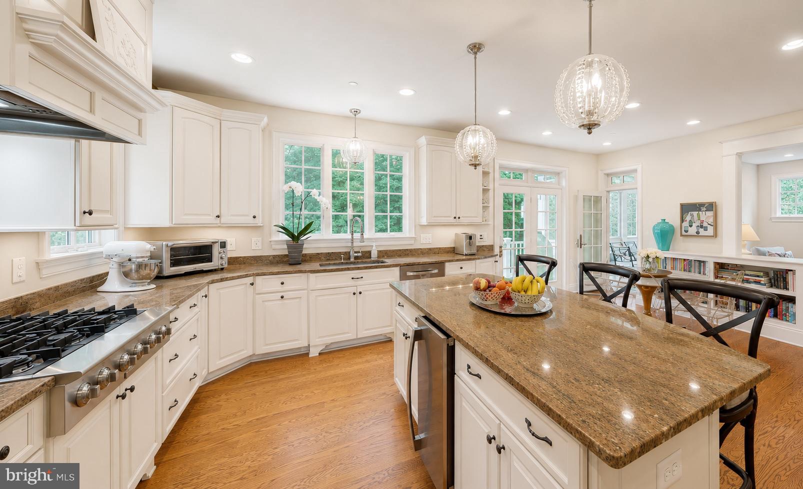 4 Ridge Road Annapolis, MD 21401 - Photo 12 of 60