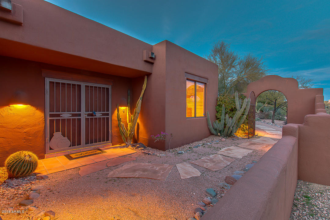 9516 East Romping Road Carefree, AZ 85377 - Photo 4 of 40 Romping-04