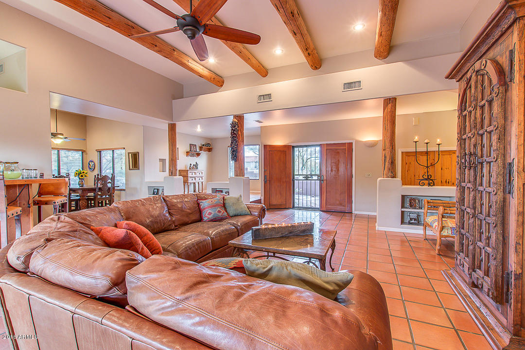 9516 East Romping Road Carefree, AZ 85377 - Photo 8 of 40 Romping-15