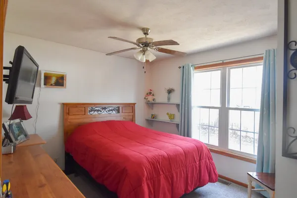 $215,000 | 401 East Vermillion Street, Odell, IL 60460