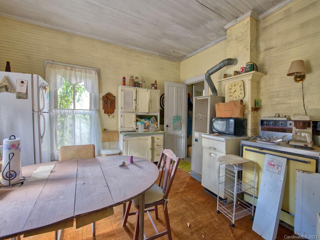 117 Chad Crawford Road Sylva, NC 28779 - Photo 14 of 25 Gallery Image 14