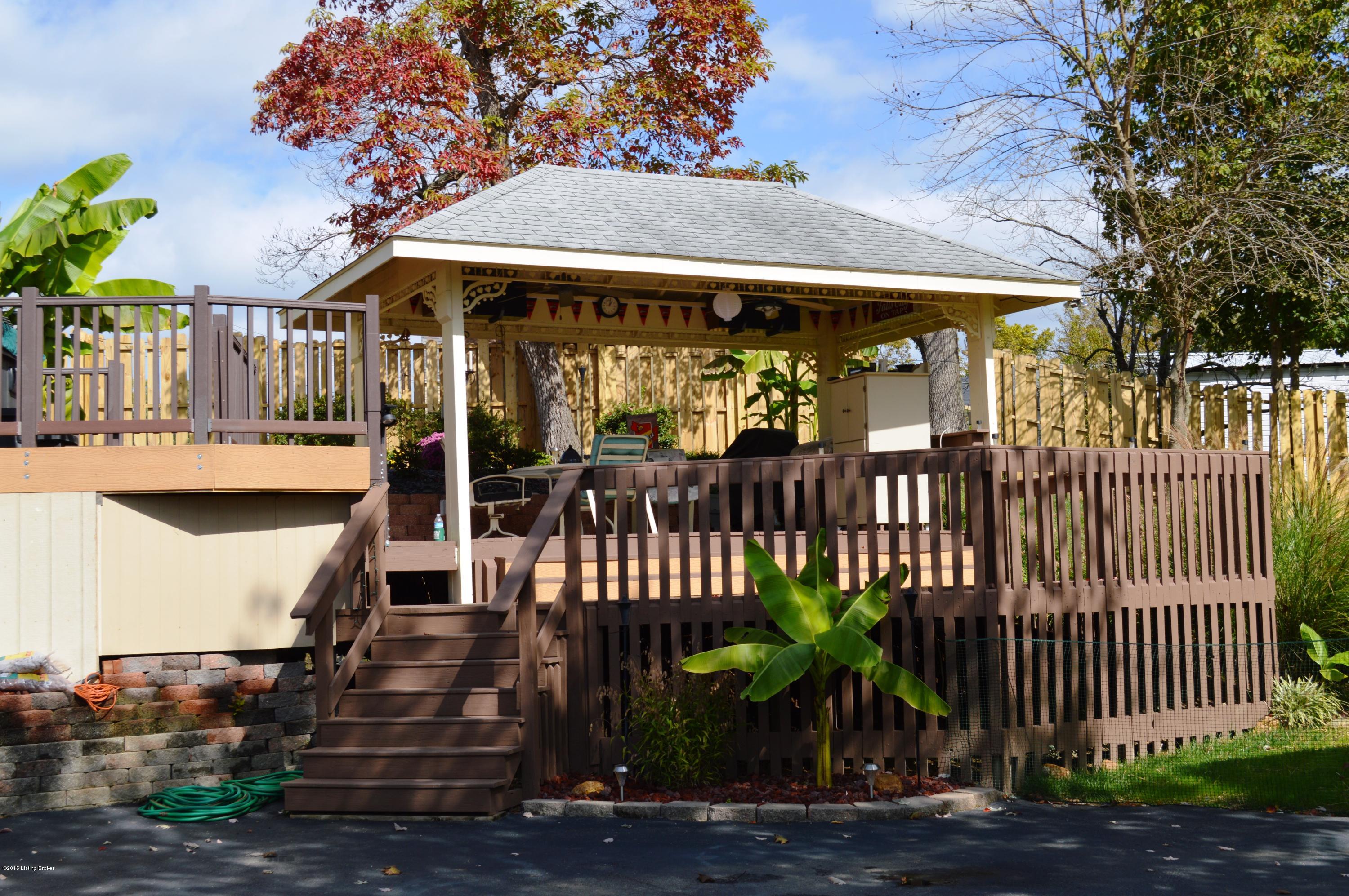 7121 Manslick Road Louisville, KY 40214 - Photo 36 of 37 DSC_2202