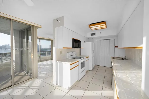 $3,600 | 3530 Mystic Pointe Drive, Unit 710, Aventura, FL 33180