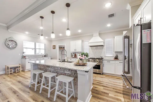 $515,000 | 22670 Highway 20, Vacherie, LA 70090