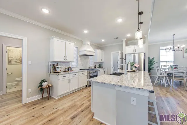 $515,000 | 22670 Highway 20, Vacherie, LA 70090