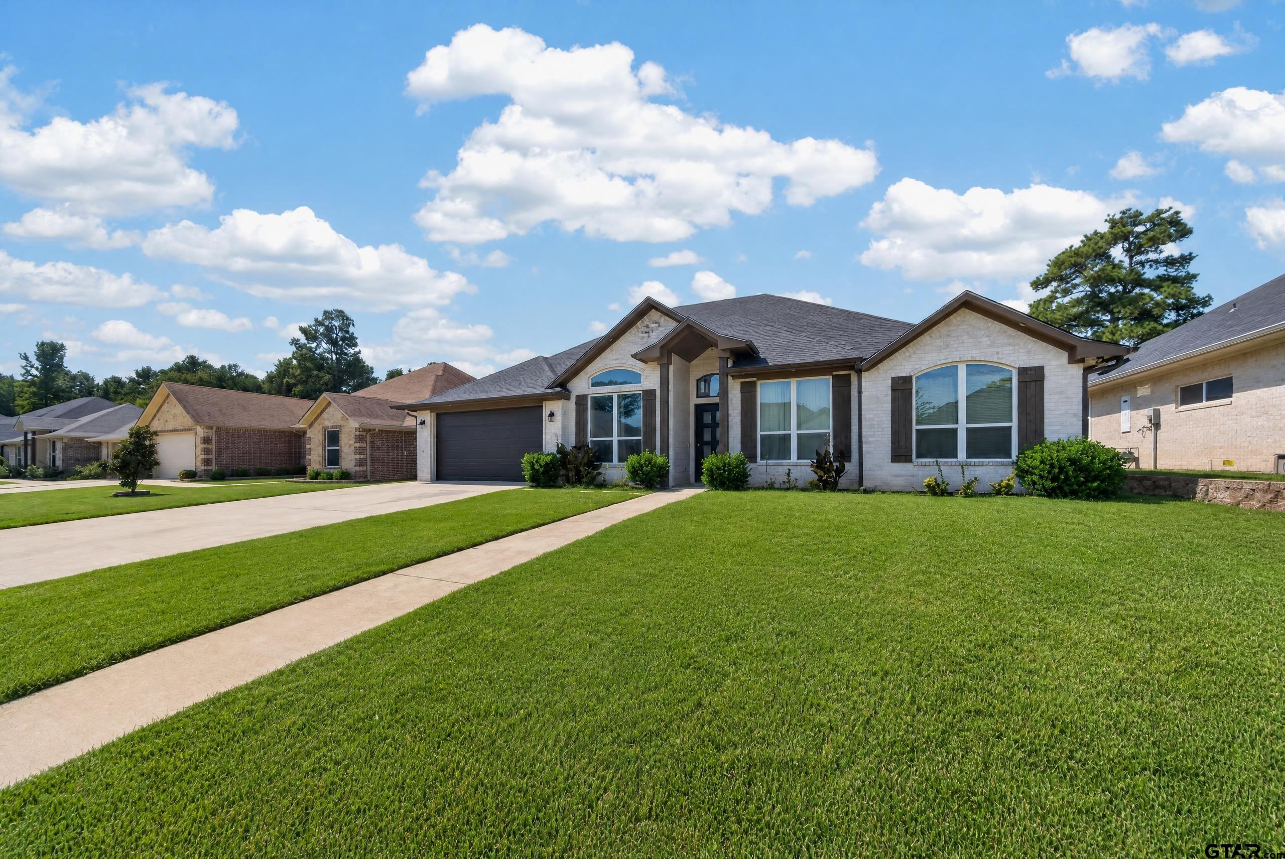 2218 Rana Flint, TX 75762 - Photo 6 of 46 Gallery Image 6