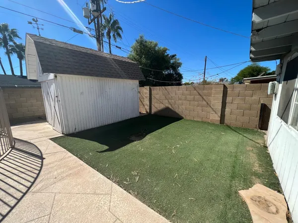 $2,700 | 7417 East Cambridge Avenue, Scottsdale, AZ 85257