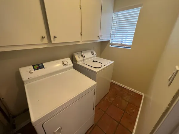 $2,700 | 7417 East Cambridge Avenue, Scottsdale, AZ 85257