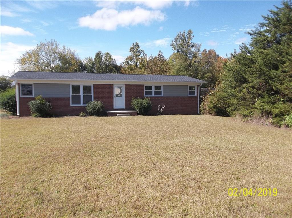 1018 Roxboro Street Haw River, NC 27258 - Photo 1 of 29 Photo 1